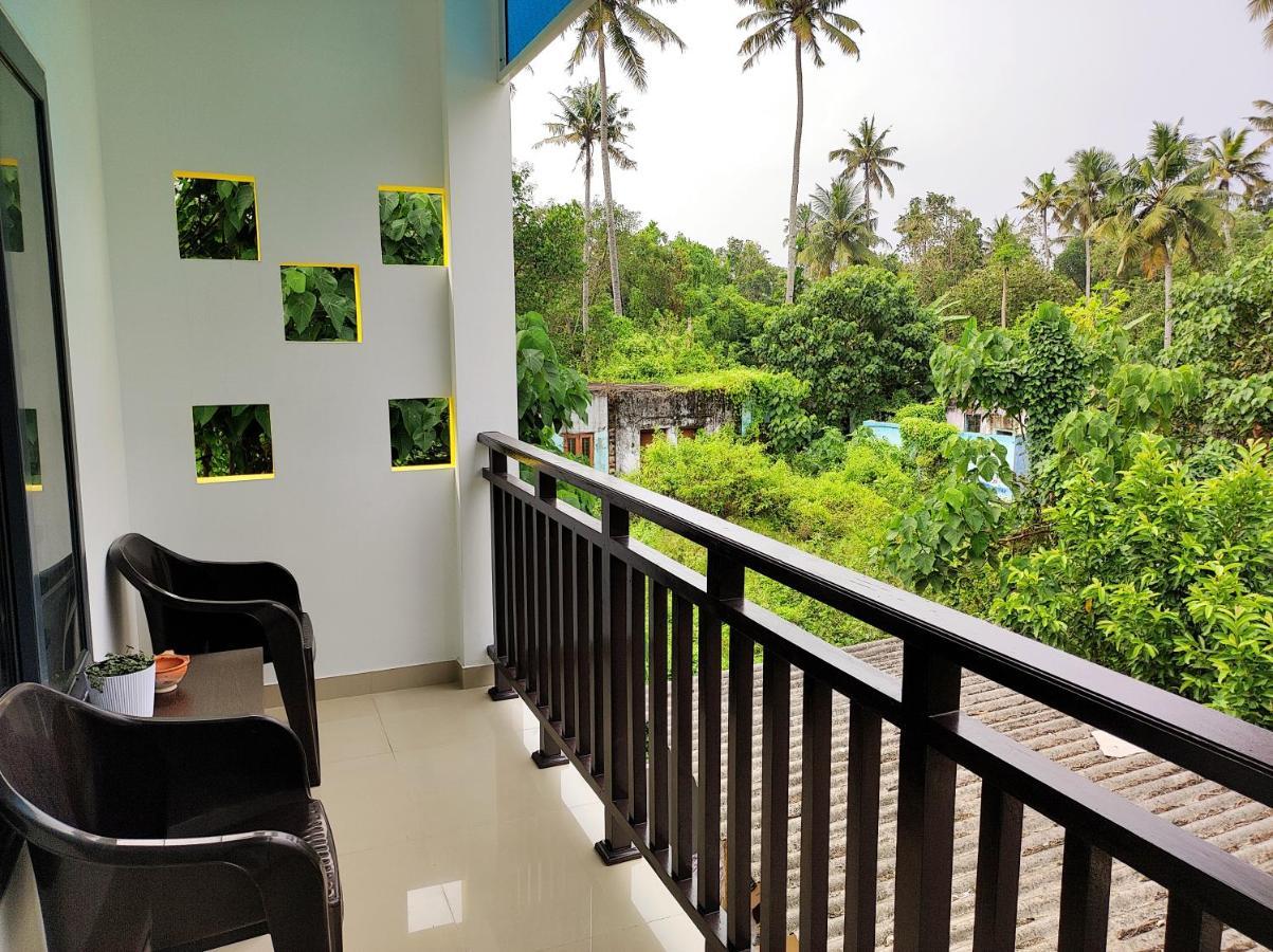 Happy Buddha S4 Aparthotel Varkala Eksteriør bilde